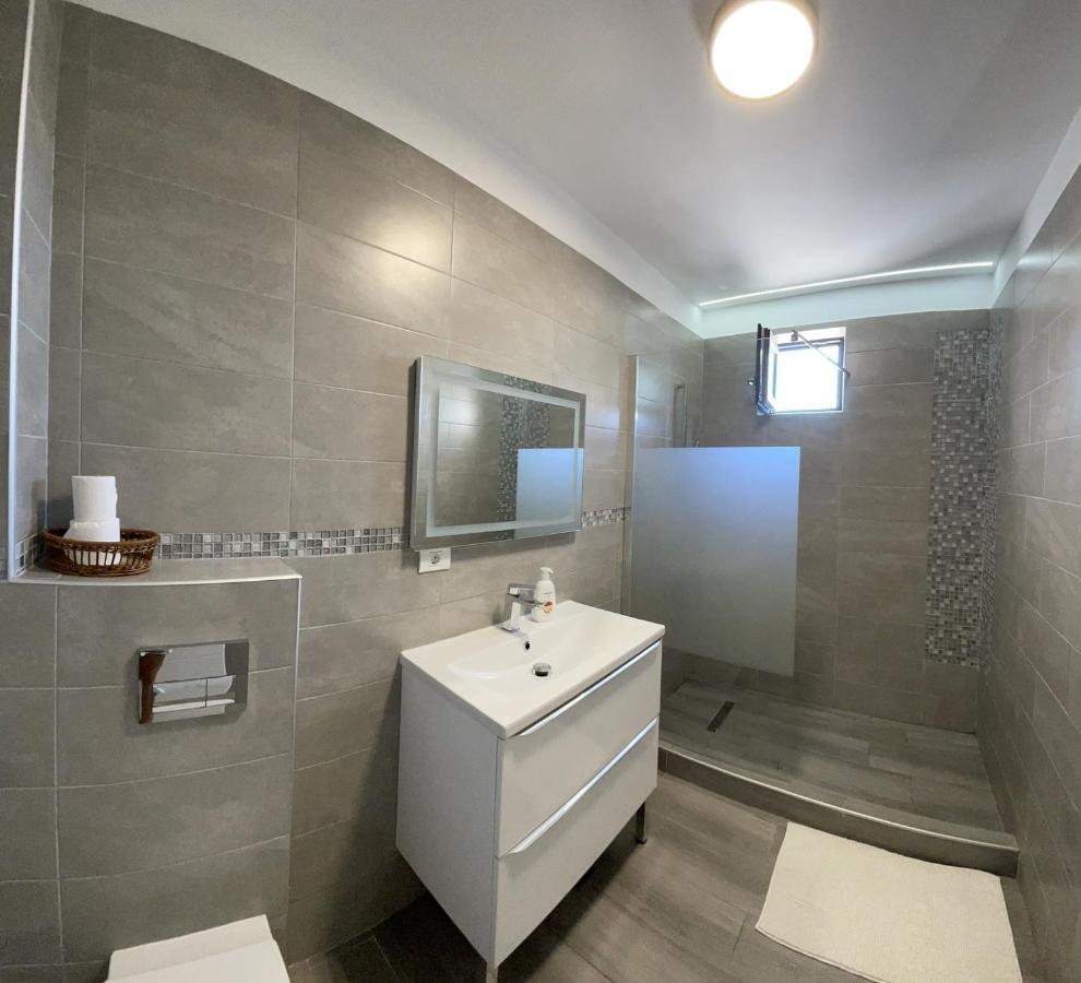 Ls Lake Apartment Mamaia Nord Năvodari Exterior foto